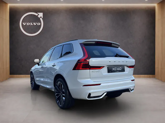 Volvo XC60 2.0 T6 TE Plus Dark eAWD