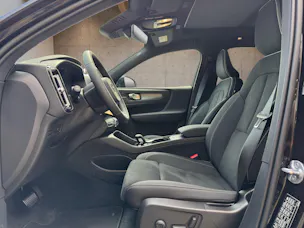 VOLVO EX40 Twin Black Edition AWD