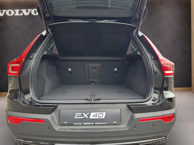 Volvo EX40 Twin Black Edition AWD
