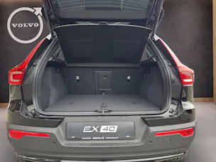 Volvo EX40 Twin Black Edition AWD