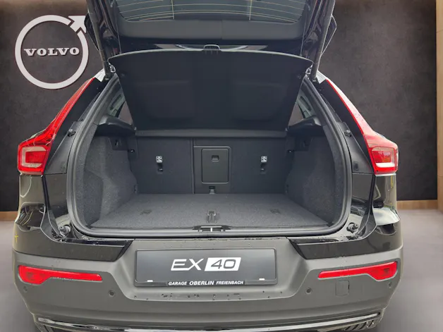 Volvo EX40 Twin Black Edition AWD