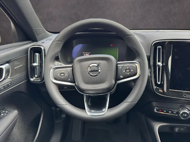 Volvo EX40 Twin Black Edition AWD