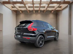 VOLVO EX40 Twin Black Edition AWD