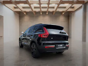 VOLVO EX40 Twin Black Edition AWD