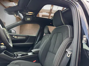 VOLVO EX40 Twin Black Edition AWD