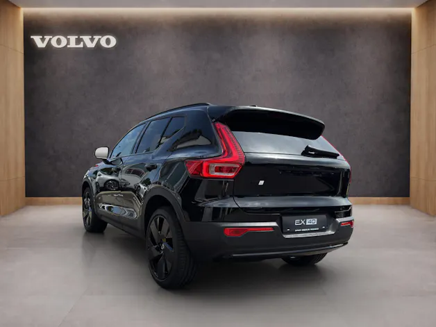 Volvo EX40 Twin Black Edition AWD