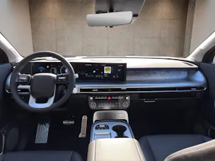 HYUNDAI Ioniq 9 Calligraphy 4WD