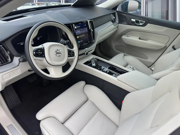 Volvo XC60 2.0 T6 TE Ultra Bright eAWD