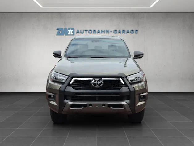 Toyota Hilux Double Cab.-Pick-up 2.8 D-4D MHEV 204 Invincible
