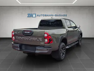 Toyota Hilux Double Cab.-Pick-up 2.8 D-4D MHEV 204 Invincible