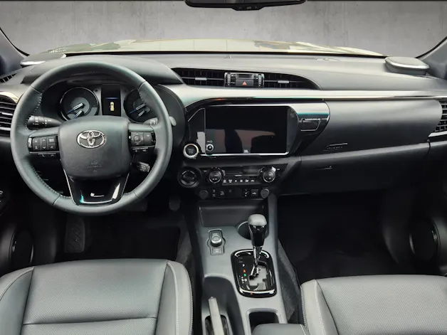 Toyota Hilux Double Cab.-Pick-up 2.8 D-4D MHEV 204 Invincible
