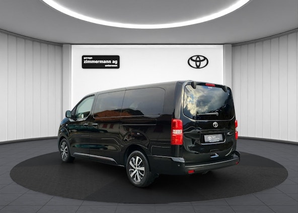 Vehicle image 8 Vehicle image 8