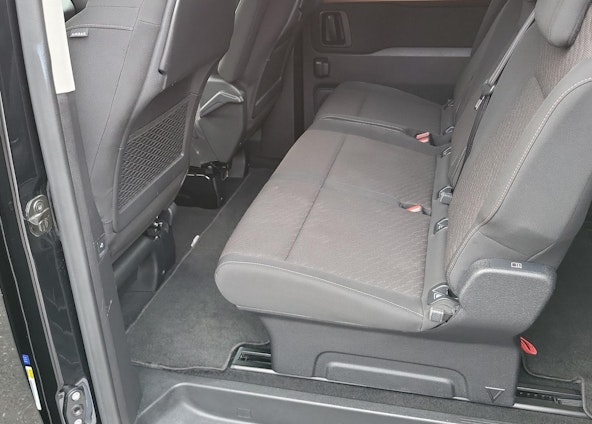 Vehicle image 14 Vehicle image 14