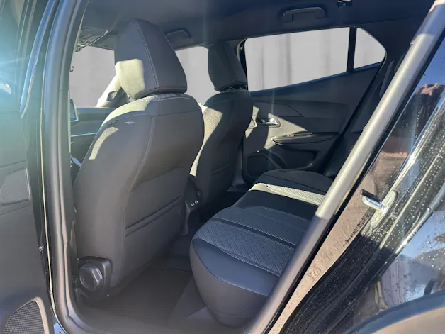 Peugeot 2008 1.2 Hybrid 145 Allure Premium