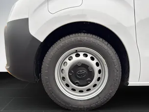 Toyota PROACE Van L1 75KWh Active
