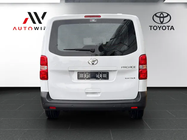 Toyota PROACE Van L1 75KWh Active