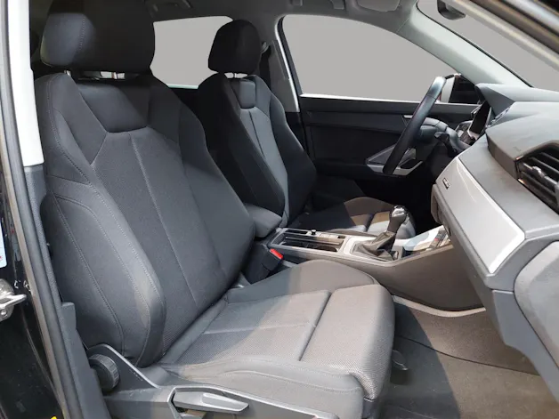 Audi Q3 35 TDI S line quattro S-tronic