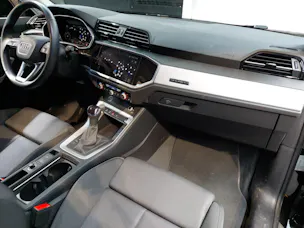Audi Q3 35 TDI S line quattro S-tronic