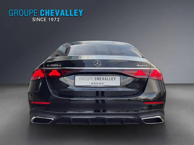 Mercedes-Benz E 220 d 4Matic 9G-Tronic