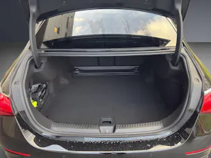 Mercedes-Benz E 220 d 4Matic 9G-Tronic