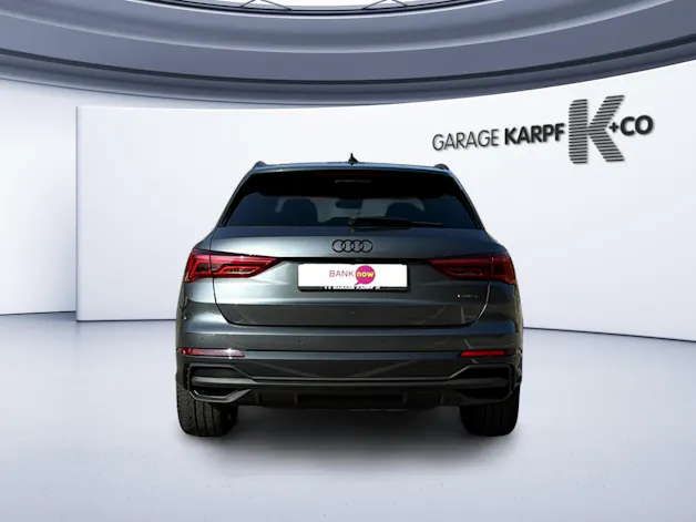 Audi Q3 45 TFSI S line quattro S-tronic