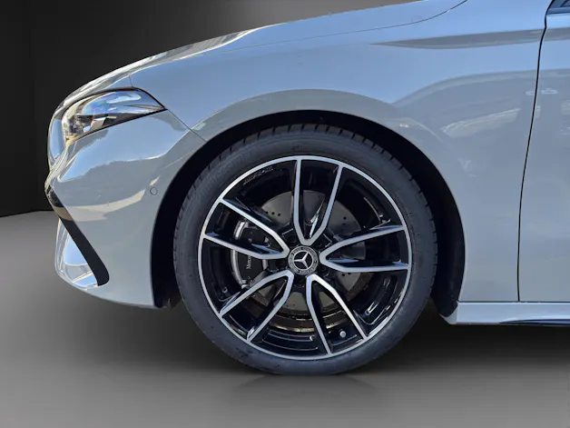 Mercedes-Benz A 220 4Matic 8G-DCT