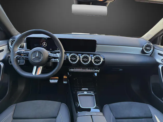 Mercedes-Benz A 220 4Matic 8G-DCT