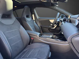 Mercedes-Benz A 220 4Matic 8G-DCT