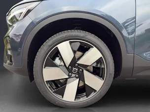 Volvo EX40 82kWh Twin Motor AWD Ultra Xcentric Edition