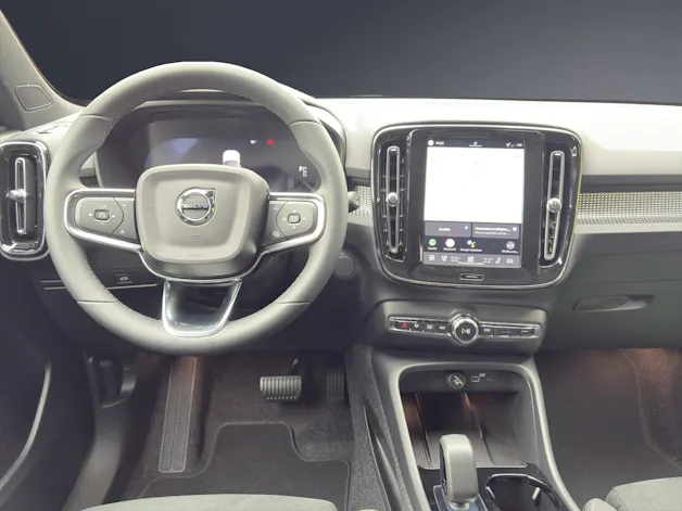 Volvo EX40 82kWh Twin Motor AWD Ultra Xcentric Edition