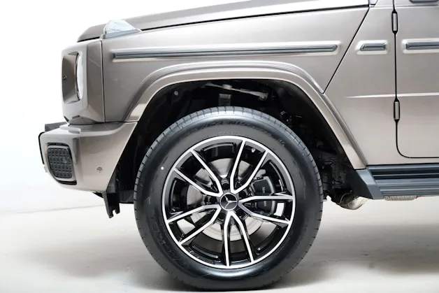 Mercedes-Benz G 500 9G-Tronic