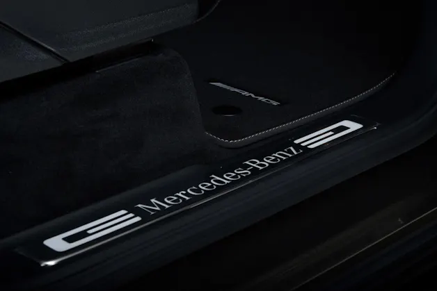 Mercedes-Benz G 500 9G-Tronic