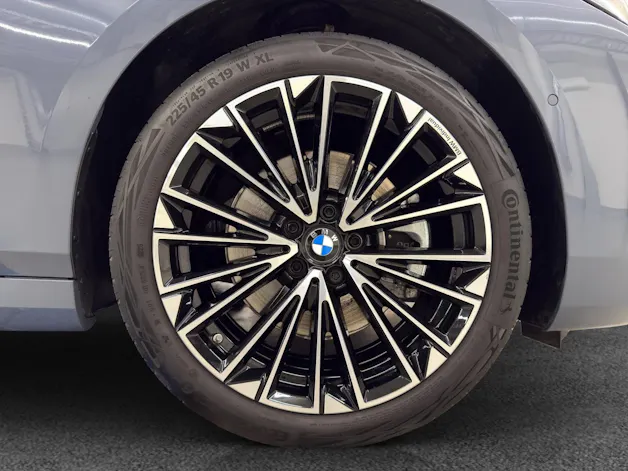 BMW 223d AT xDr M Sport DKG