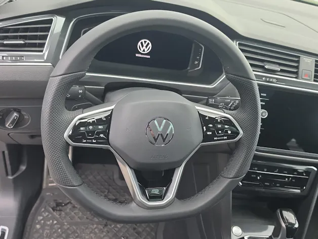 VW Tiguan Allspace 2.0TSI R-Line 4Motion DSG