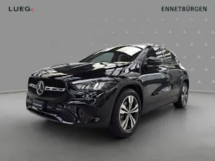 Mercedes-Benz GLA 200 Night Star 7G-DCT