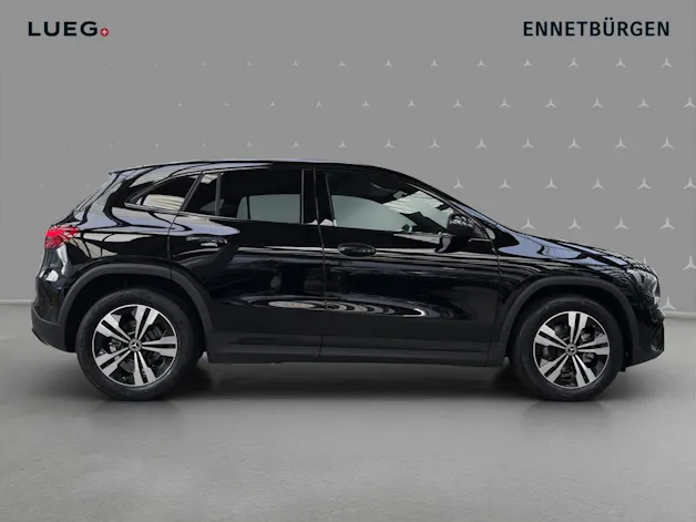 Mercedes-Benz GLA 200 Night Star 7G-DCT