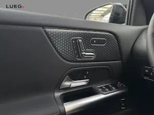 Mercedes-Benz GLA 200 Night Star 7G-DCT