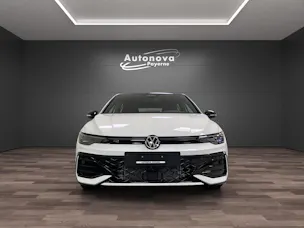VW Golf 1.5 e TSI mHEV R-Line DSG