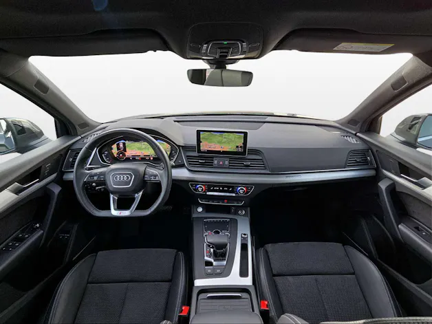 Audi Q5 55 TFSI e sport quattro