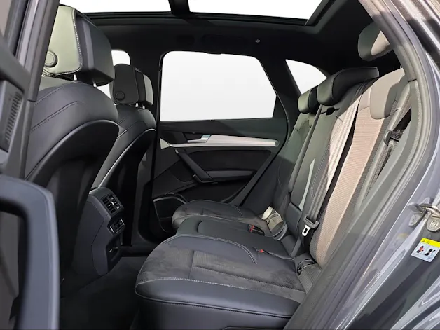 Audi Q5 55 TFSI e sport quattro