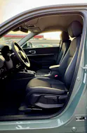 Honda HR-V e:HEV 1.5l Advance Urban Grau, Sunlight White vorrätig 1.9% Leasing Aktion unschlagbar mit 8 Jahren Garantie
