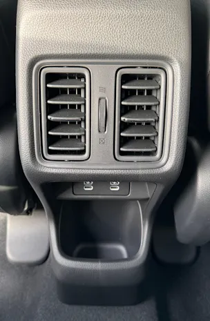 Honda HR-V e:HEV 1.5l Advance Urban Grau, Sunlight White vorrätig 1.9% Leasing Aktion unschlagbar mit 8 Jahren Garantie