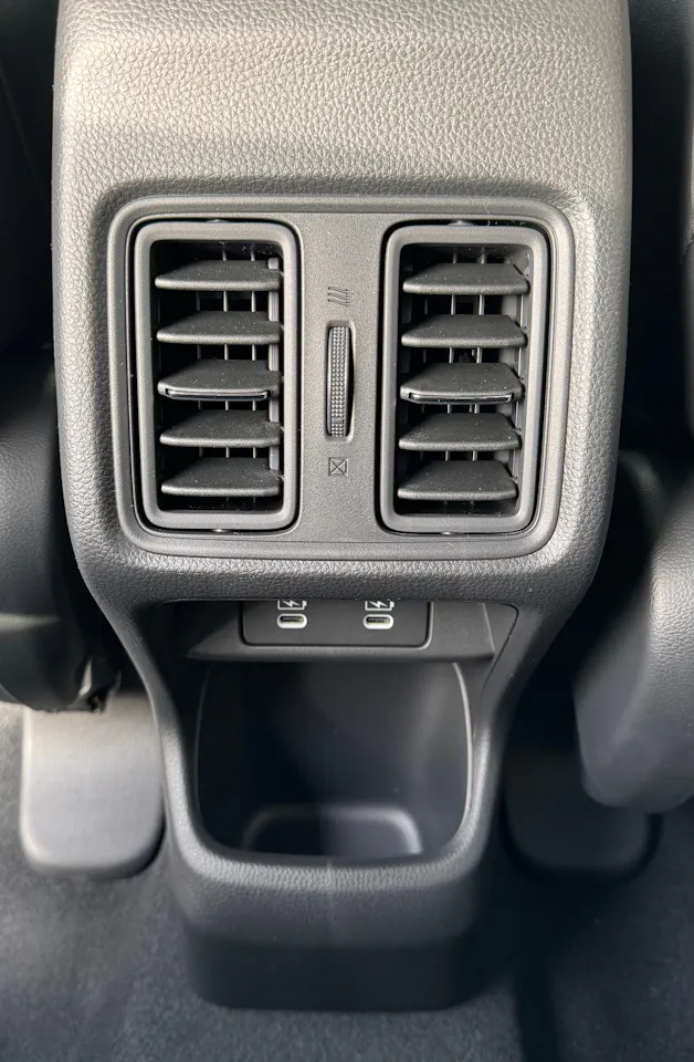 Honda HR-V e:HEV 1.5l Advance Urban Grau, Sunlight White vorrätig 1.9% Leasing Aktion unschlagbar mit 8 Jahren Garantie