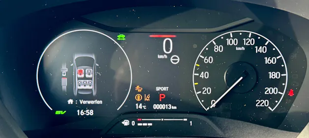 Honda HR-V e:HEV 1.5l Advance Urban Grau, Sunlight White vorrätig 1.9% Leasing Aktion unschlagbar mit 8 Jahren Garantie