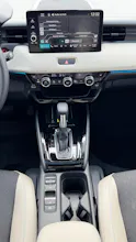 HONDA HR-V e:HEV 1.5l Advance 1.9% Leasing Aktion unschlagbar mit 8 Jahren Garantie leichter Hagelschaden