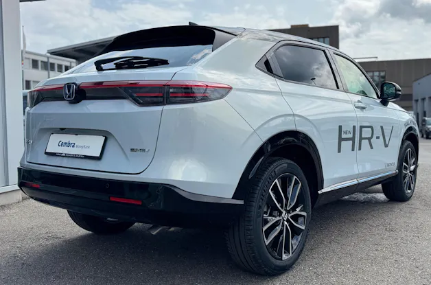 HONDA HR-V e:HEV 1.5l Advance 1.9% Leasing Aktion unschlagbar mit 8 Jahren Garantie leichter Hagelschaden