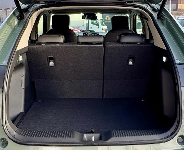 Honda HR-V e:HEV 1.5l Advance Urban Grau, Sunlight White vorrätig 1.9% Leasing Aktion unschlagbar mit 8 Jahren Garantie