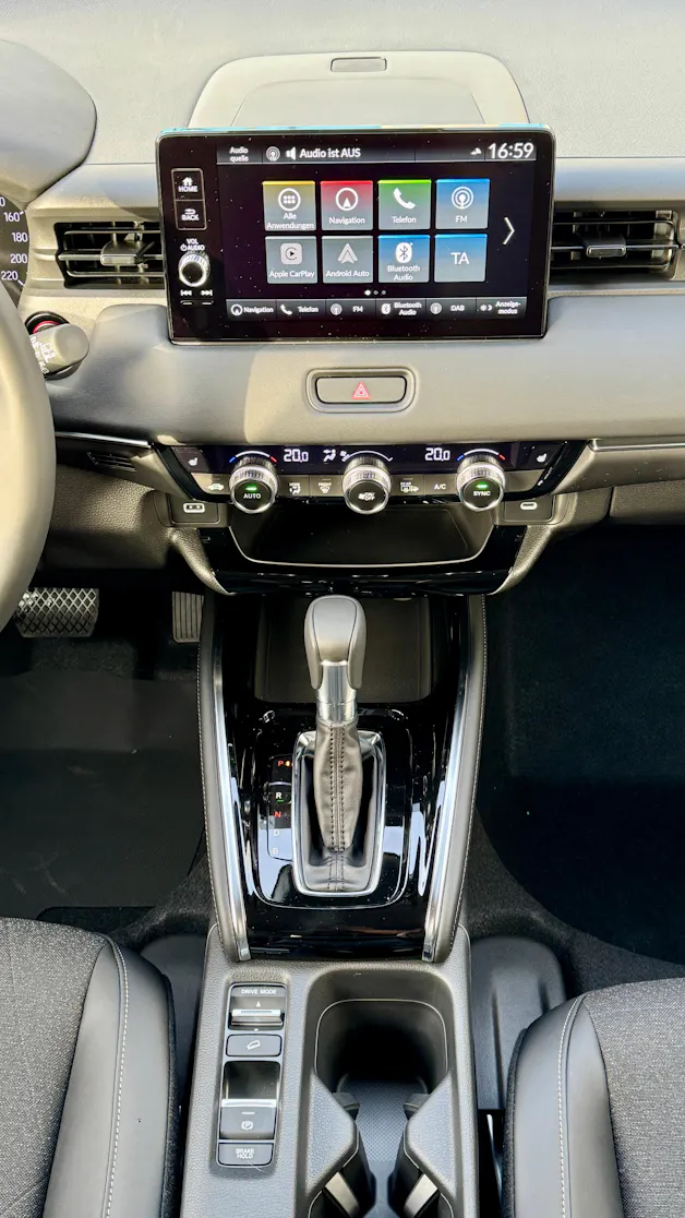 Honda HR-V e:HEV 1.5l Advance Urban Grau, Sunlight White vorrätig 1.9% Leasing Aktion unschlagbar mit 8 Jahren Garantie