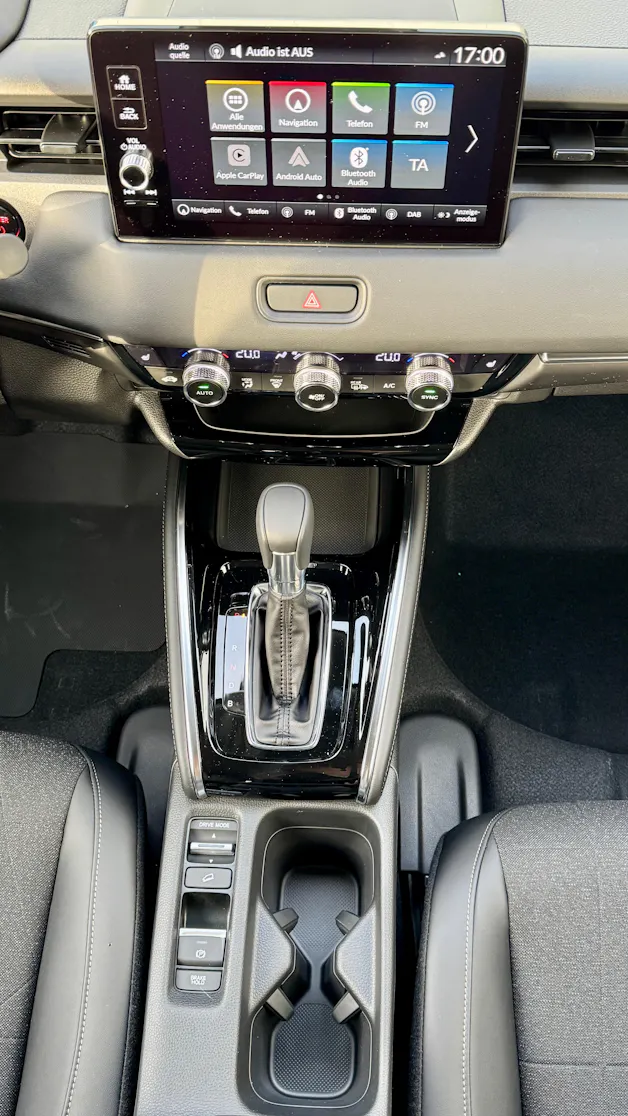 Honda HR-V e:HEV 1.5l Advance Urban Grau, Sunlight White vorrätig 1.9% Leasing Aktion unschlagbar mit 8 Jahren Garantie