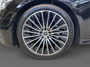 Mercedes-Benz E 200 AMG Line 4MATIC Kombi